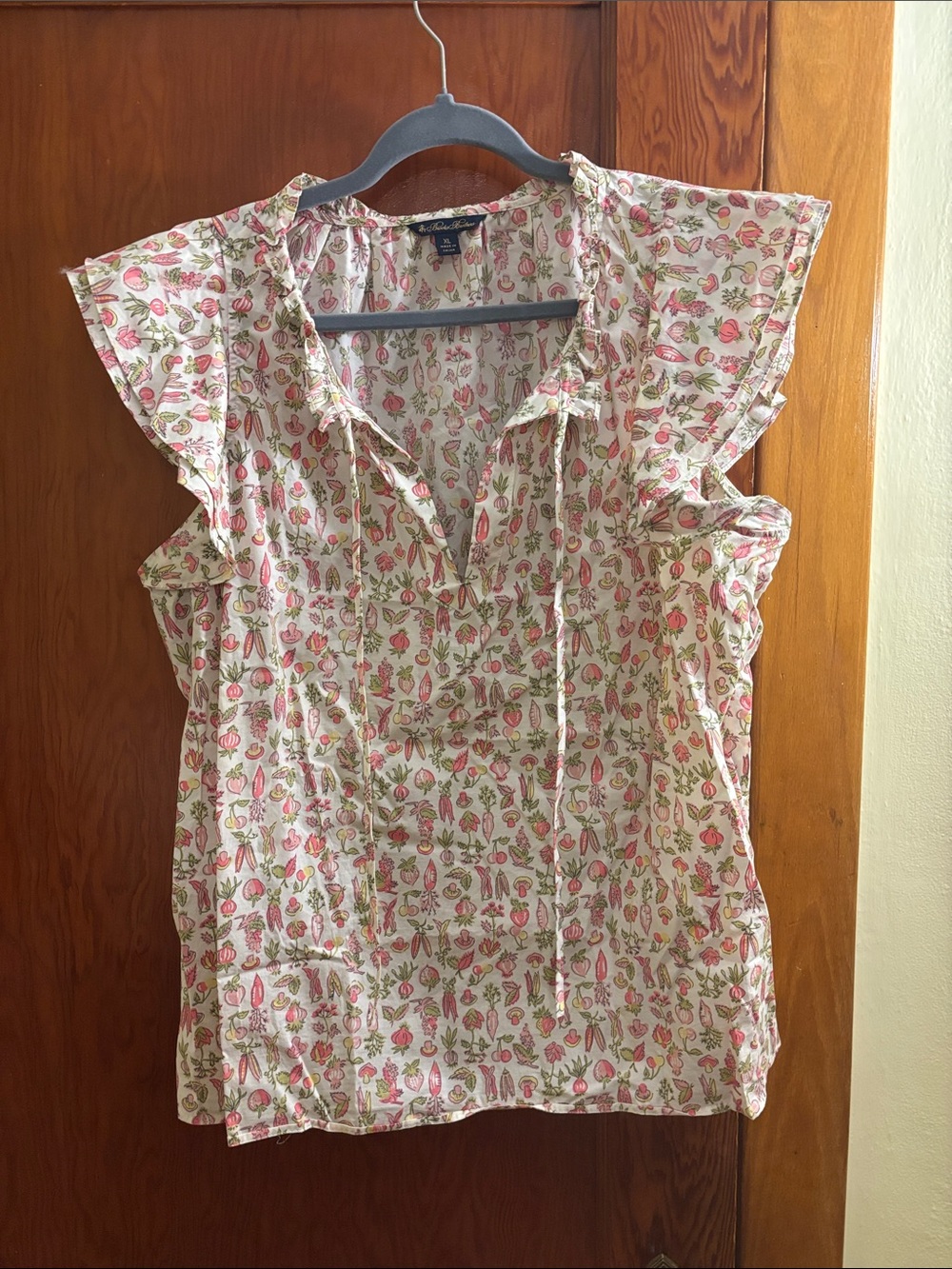 Brooks Brothers Pink & Green Floral Tie-Front Flutter Sleeve Blouse